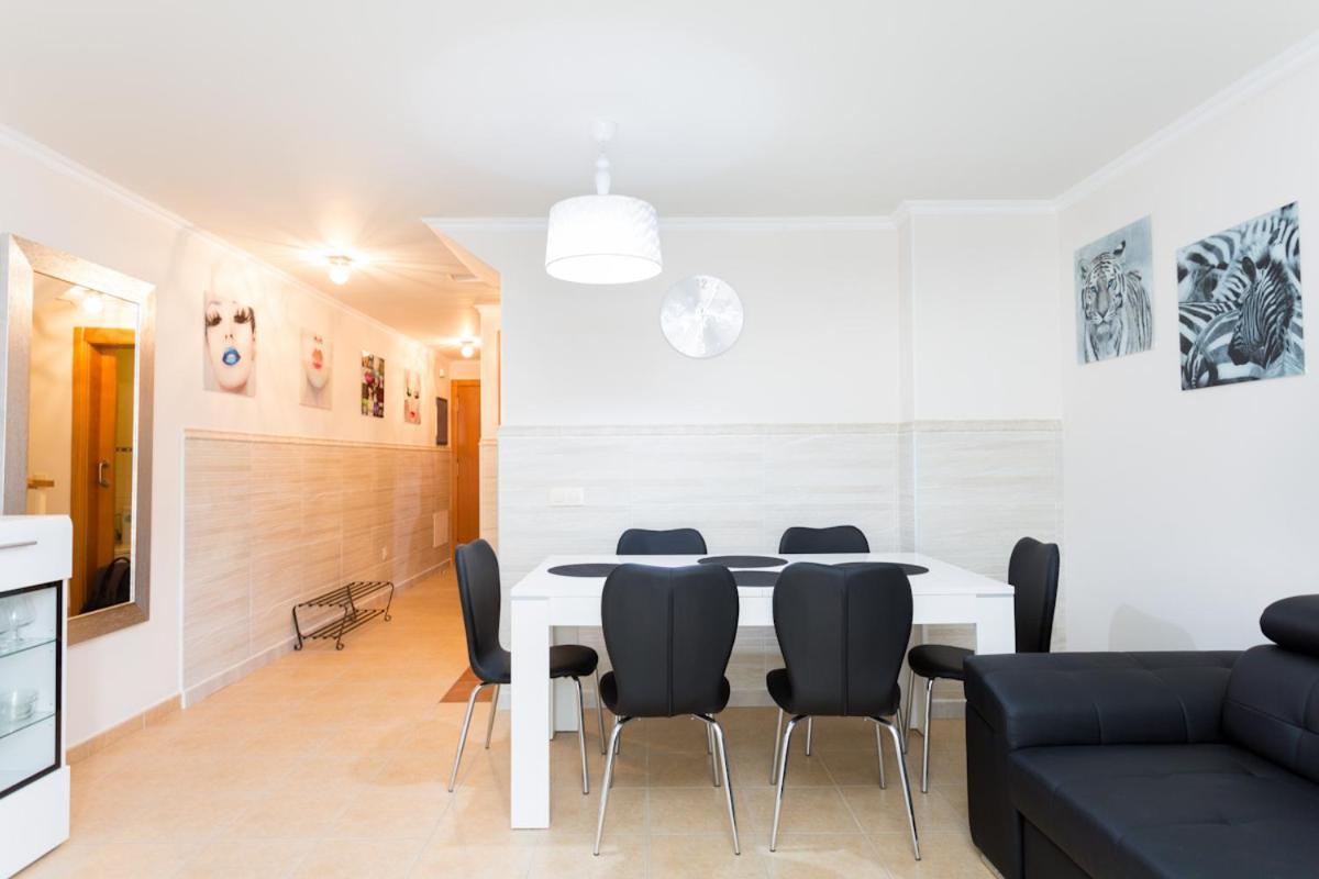 아데제 Oasis Fanabe Townhouse 빌라 외부 사진